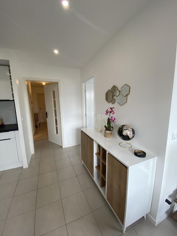 Appartement 2 Chambre Drancy Kültér fotó
