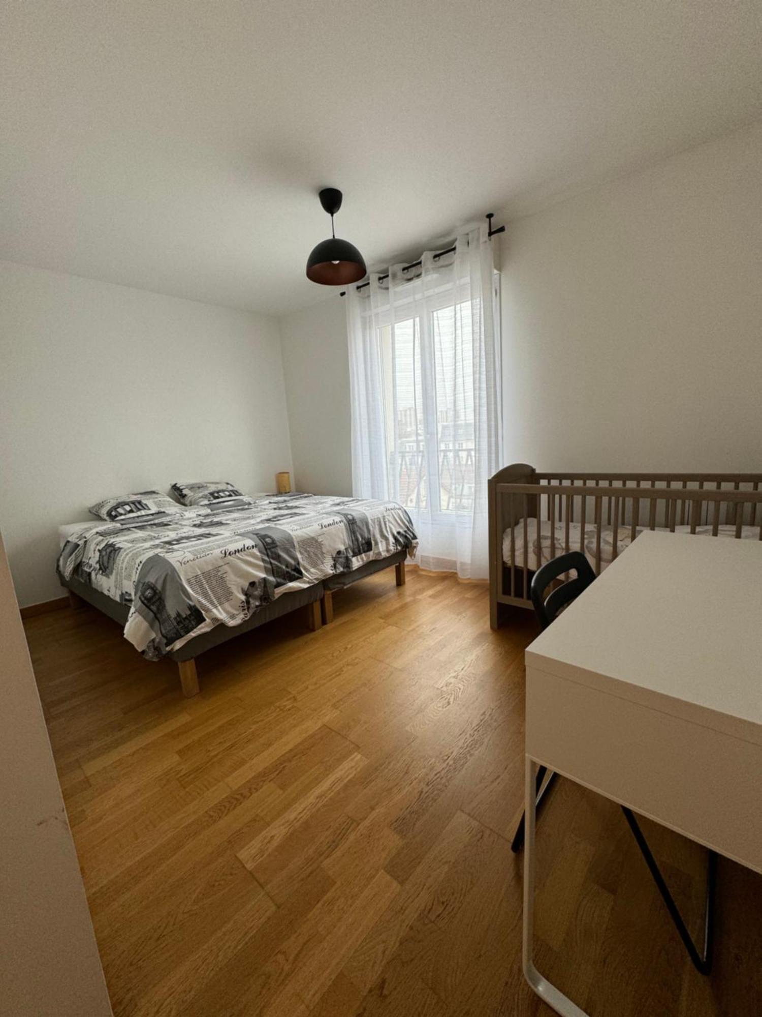 Appartement 2 Chambre Drancy Kültér fotó